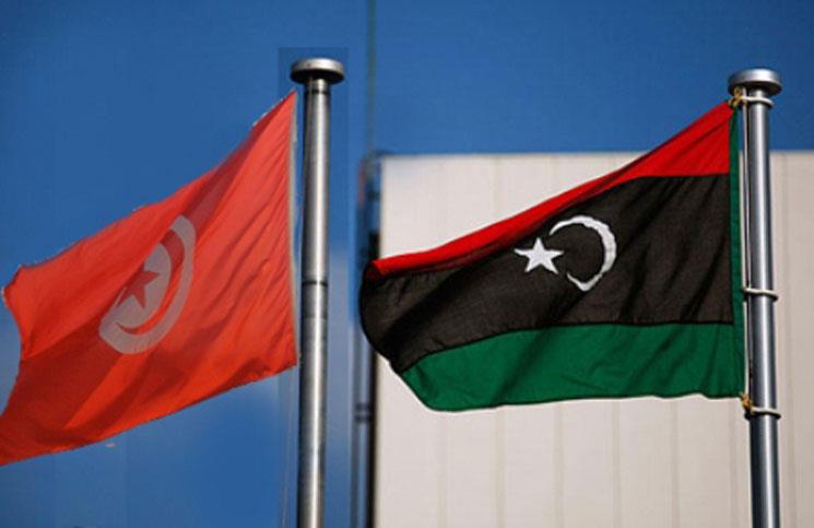 تونس تعيد فتح المعابر والحدود مع ليبيا