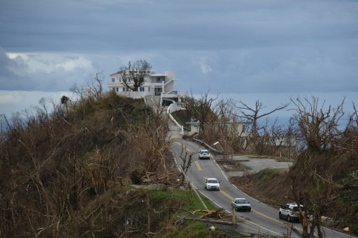 فيما شهدت مناطق واسعة من بورتوريكو انقطاعا للتيار 