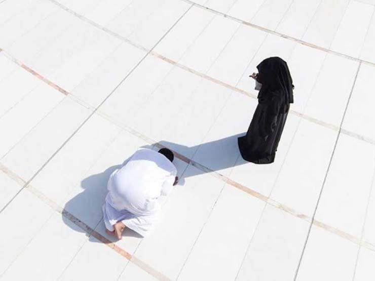 السعودية.. "المرأة الظل" تطلق مساجلة شعرية