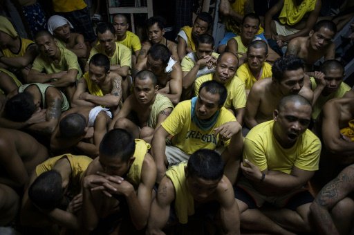الإفراج عن 10 آلاف سجين في الفلبين