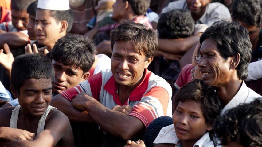 لاجئون بورما