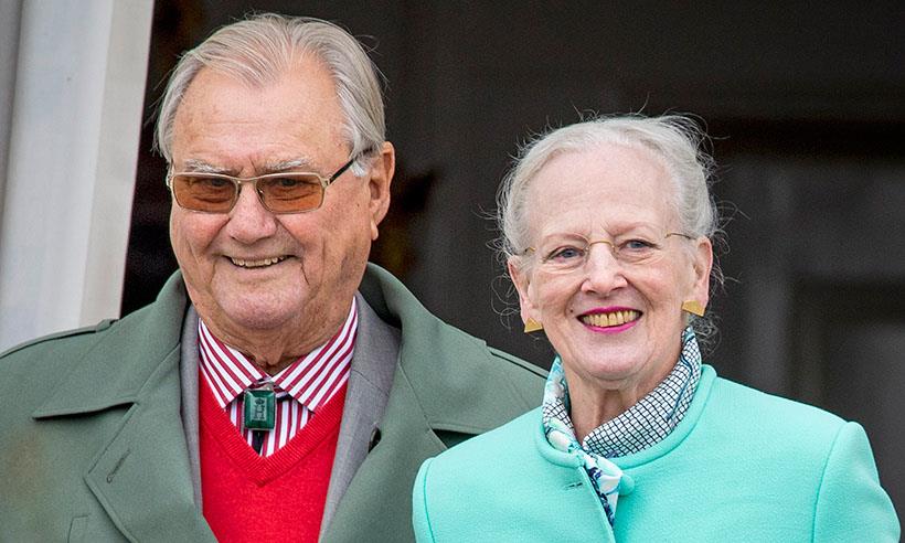 تدهور صحة أمير الدنمارك الذي طلب دفنه بعيدا عن زوج