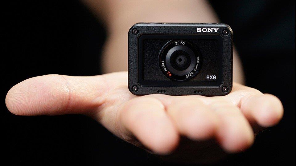 كاميرا الأكشن RX0 الجديدة