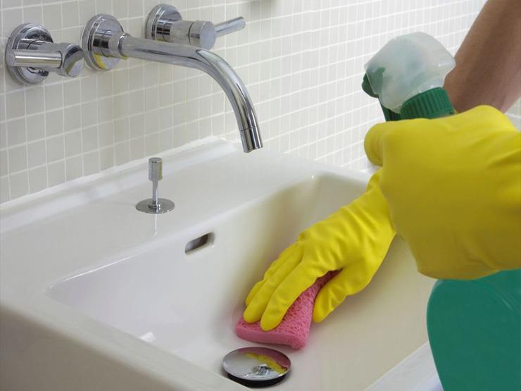  نصائح للحفاظ على نظافة حمامك بشكل مستمر 