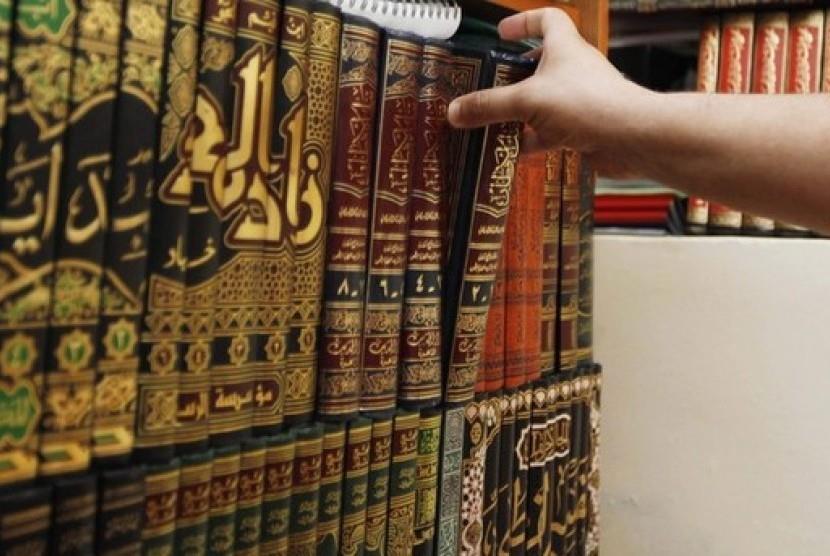 ما الفرق بين القرآن والحديث النبوي والقدسي؟
