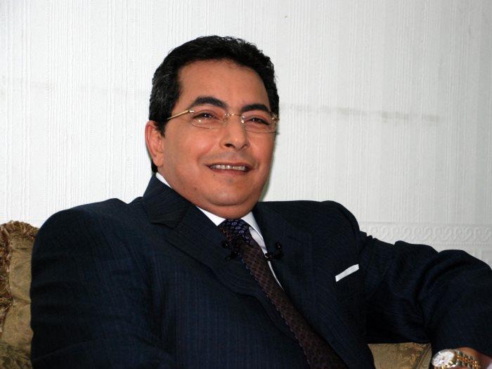 الإعلامي محمود سعد