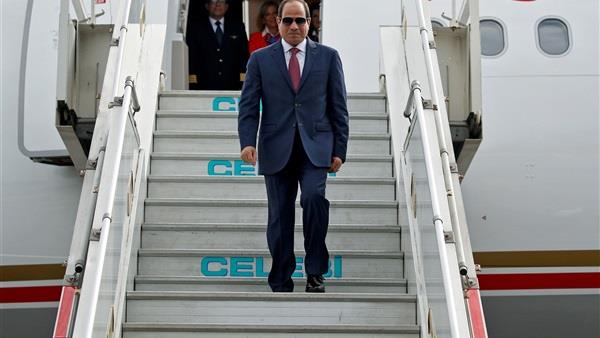 الرئيس السيسي يعود إلى أرض الوطن بعد زيارة الكويت