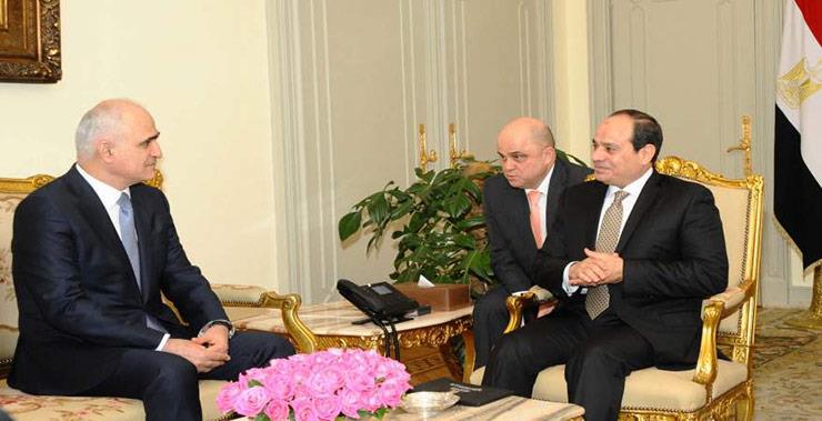 لقاء سابق بين السيسي ووزير اقتصاد أذربيجان