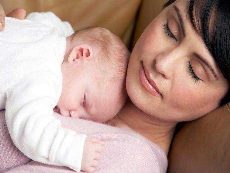  هل توجد علاقة بين الرضاعة الطبيعية وارتفاع دخل ال