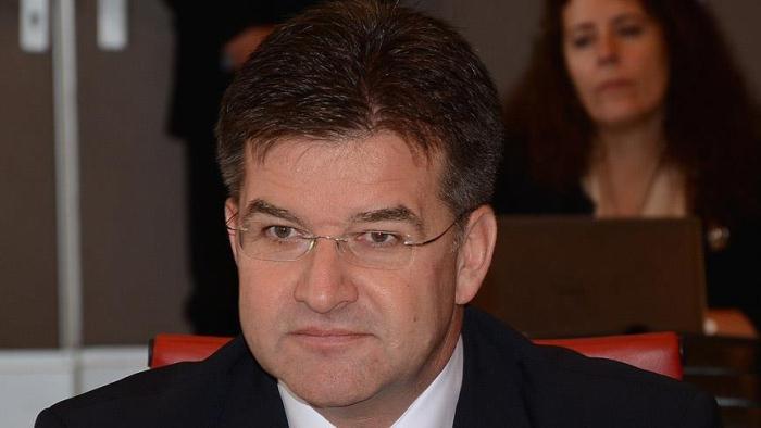 وزير الخارجية ميروسلاف لايتشاك