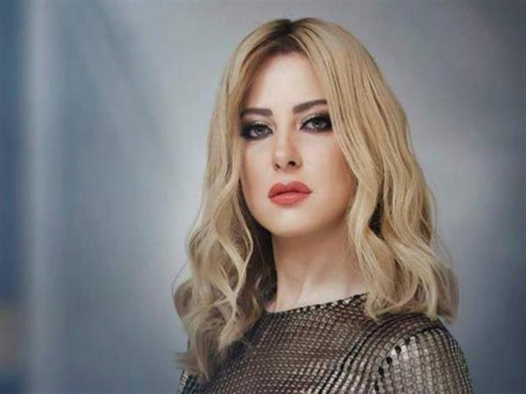 الفنانة ريم مصطفي                                 