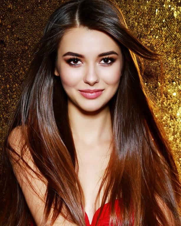 آنا تيليجينا  ملكة جمال روسيا 2018