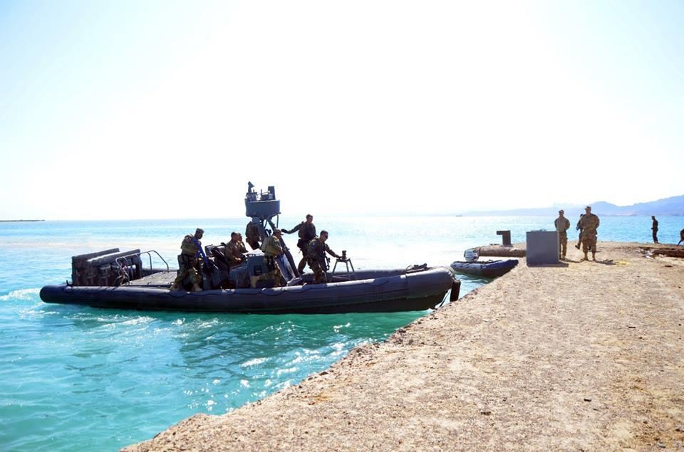 القوات البحرية الفرنسية تنفذان تدريبًا بالبحر الأح