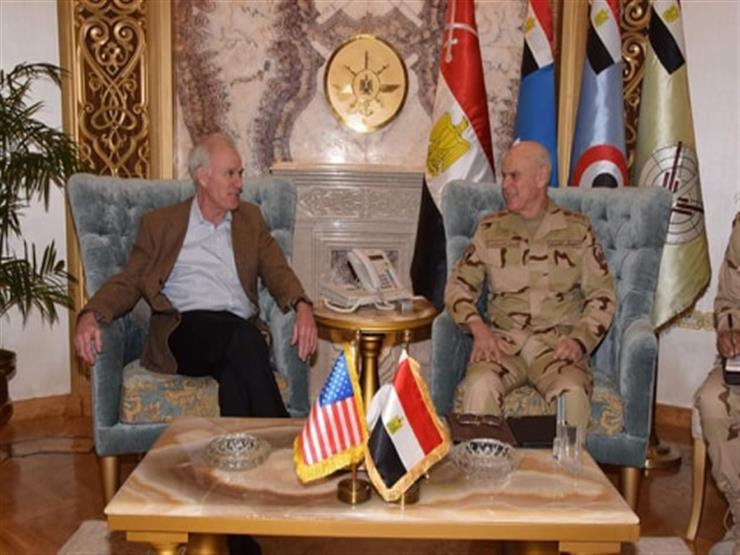 رئيس أركان القوات المسلحة المصرية وريتشارد سبنسر