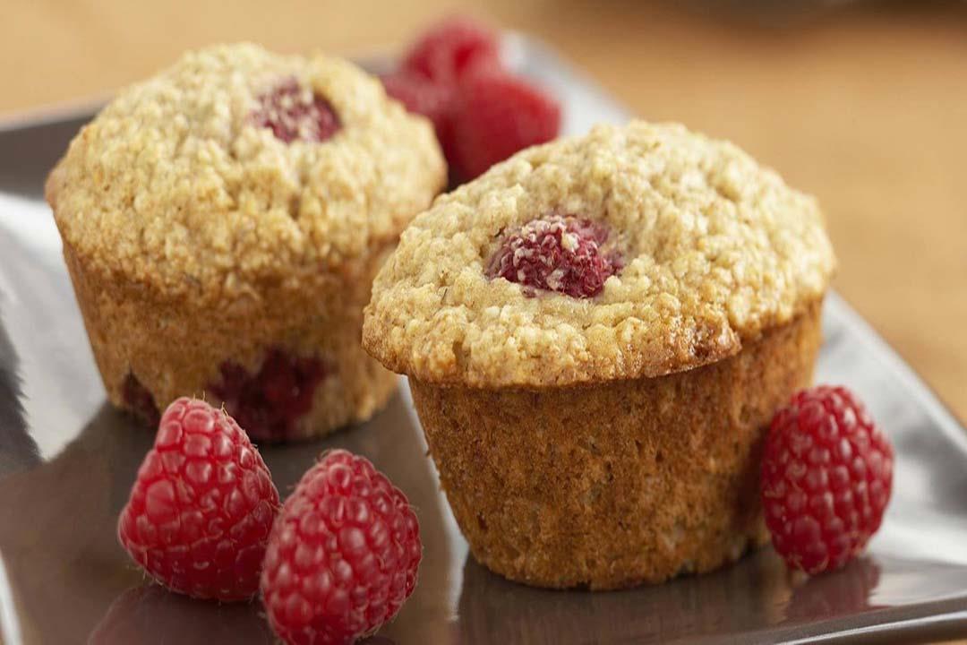 Raspberry-Oat-Muffins_desktop