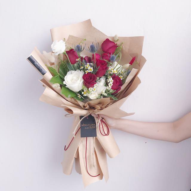 korean_style_flower_bouquet__birthday_flower__anniversary_bouquet__fresh_flower_bouquet_1536550899_a46c0446
