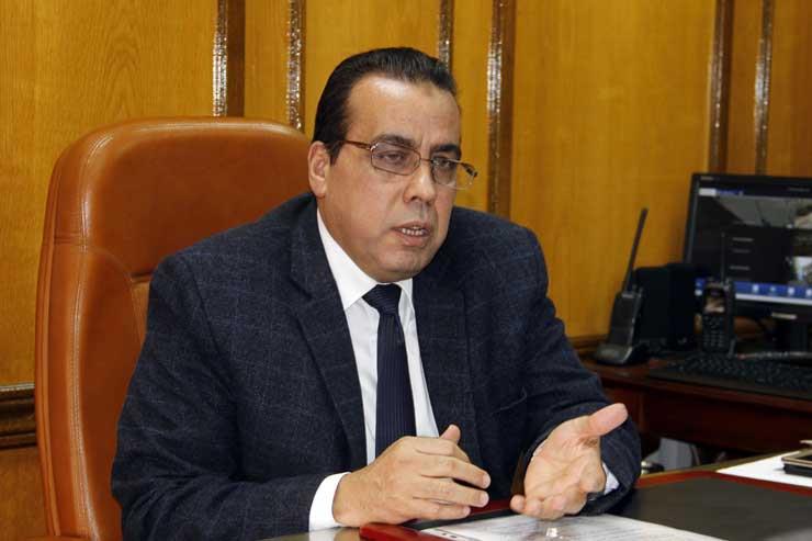 عاطف أبو النور  رئيس  جامعة  قناة السويس 