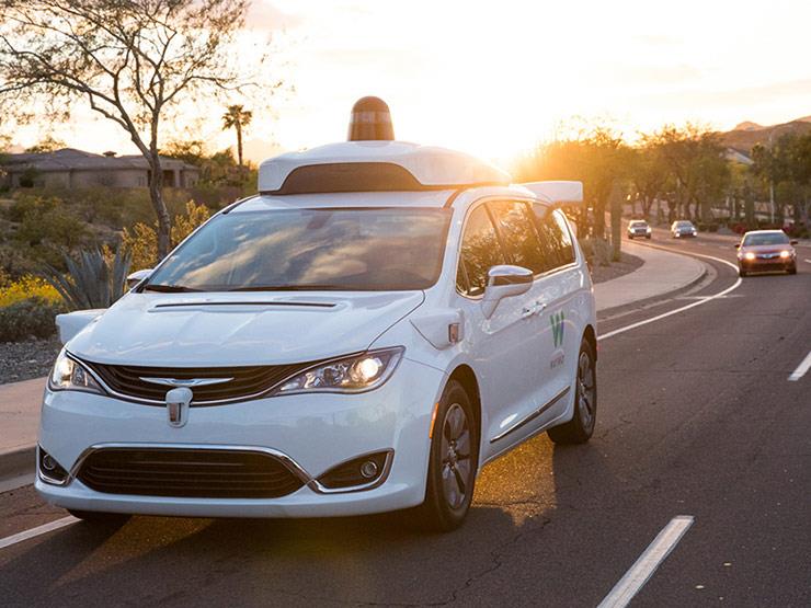شركة أمريكية تطلق خدمة سيارات أجرة ذاتية القيادة