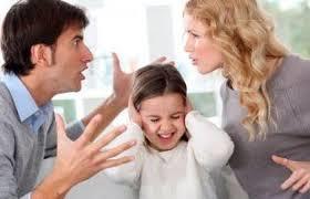 أخصائية نفسية تقدم طرق تأهيل الطفل لخبر الطلاق