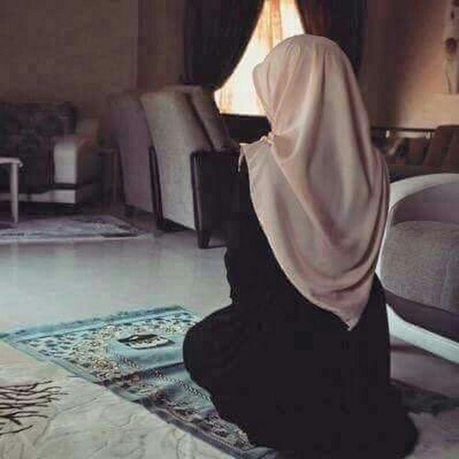 سبب اعتراض السيدة عائشة على حديث "قطع المرأة للصلا