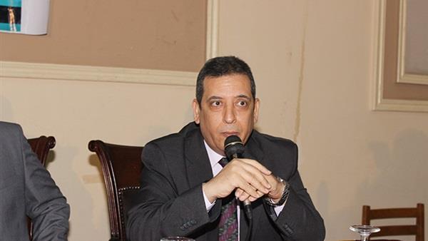 الدكتور صلاح غنيم مدير الأكاديمية المهنية للمعلمين