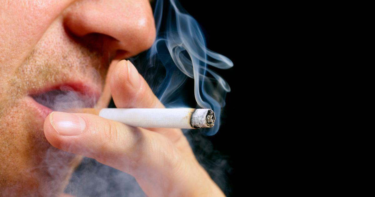 الصحة توجه تحذيرا جديدا للمدخنين