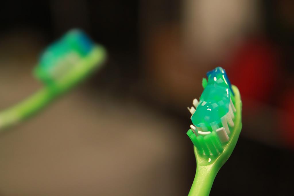  5 استخدامات لمعجون الأسنان في المطبخ.. تعرفي عليه