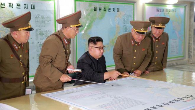 كوريا الشمالية تقول إنها حريصة على السلاح النووي ل