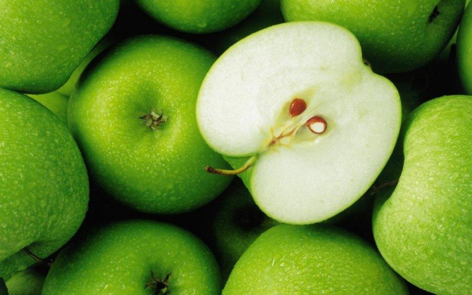  للمرأة الحامل.. تعرفي على فوائد التفاح الأخضر