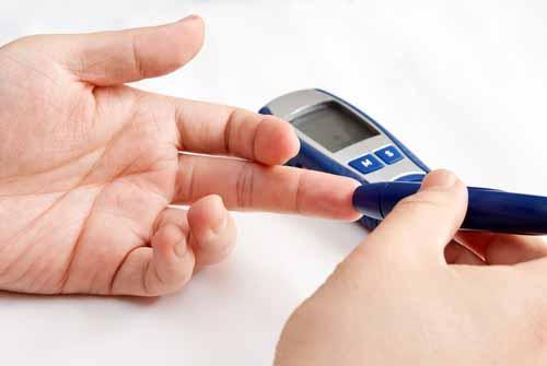  كيف يمكنك خفض مستويات السكر في الدم؟