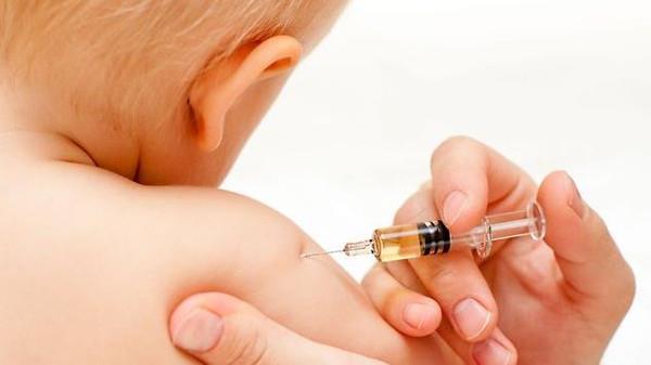 دراسة: اللقاحات لا تضر بالمناعة لدى الأطفال