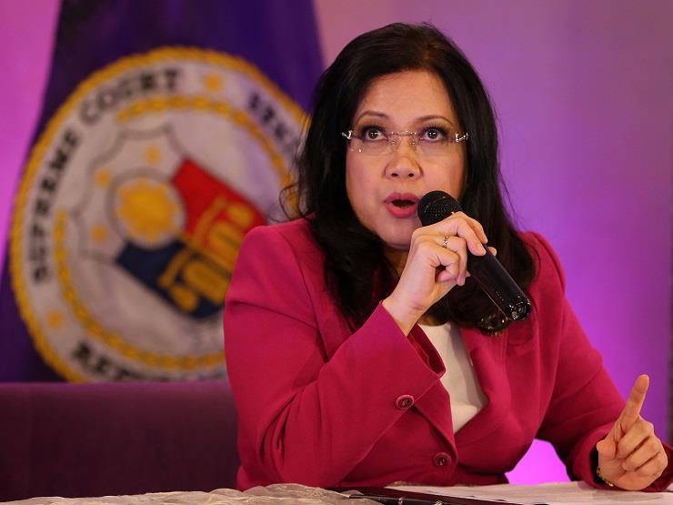 رئيسة المحكمة العليا الفلبينية ماريا لورديس سيرينو