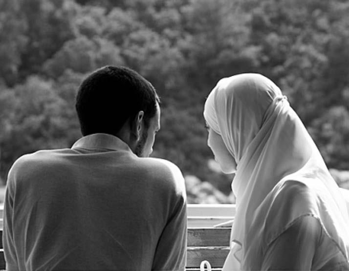 بعض الأمور المكروهة بين الأزواج في نهار رمضان