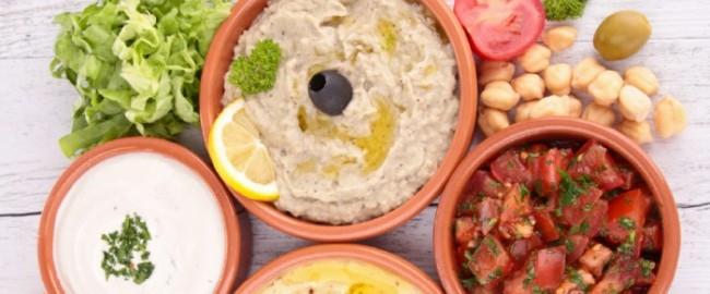 قائمة بأفضل 5 أطعمة صحية لتناولها في رمضان 