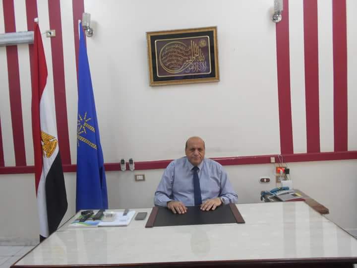 الدكتور السيد الفيومى وكيل وزارة التربية والتعليم 