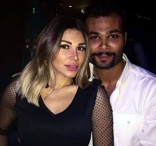 أحمد عبد الله محمود وزوجته الفنانة سارة نخلة
