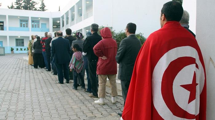تونس تجري انتخابات خلال فترة ما بين 45 و90 يوما
