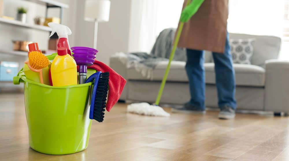  في رمضان.. 8 أخطاء في تنظيف المنزل عليكِ تجنبها 