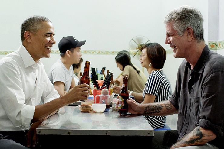 أنتوني بوردين مع باراك اوباما