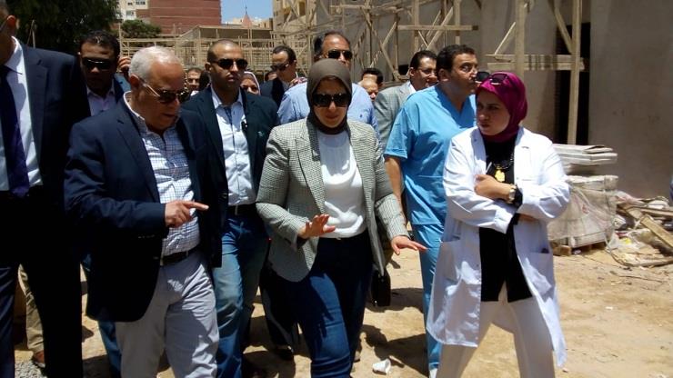 وزيرة الصحة برفقة محافظ بورسعيد