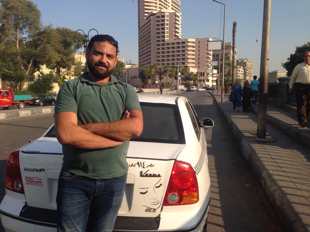 أحد السائقين المتابعين لمباراة مصر والسعودية