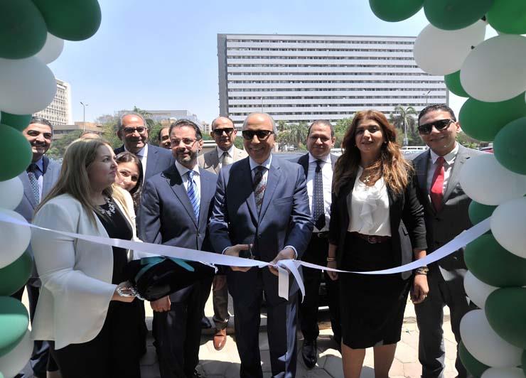افتتاح فرعين لبنك الاستثمار العربي