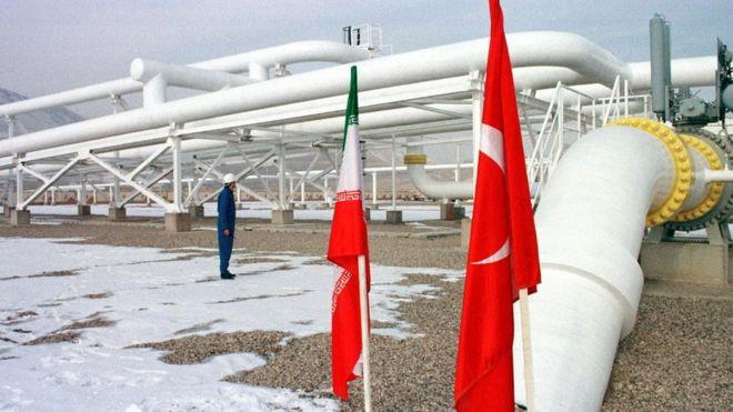 إيران توقف إمدادات الغاز لتركيا