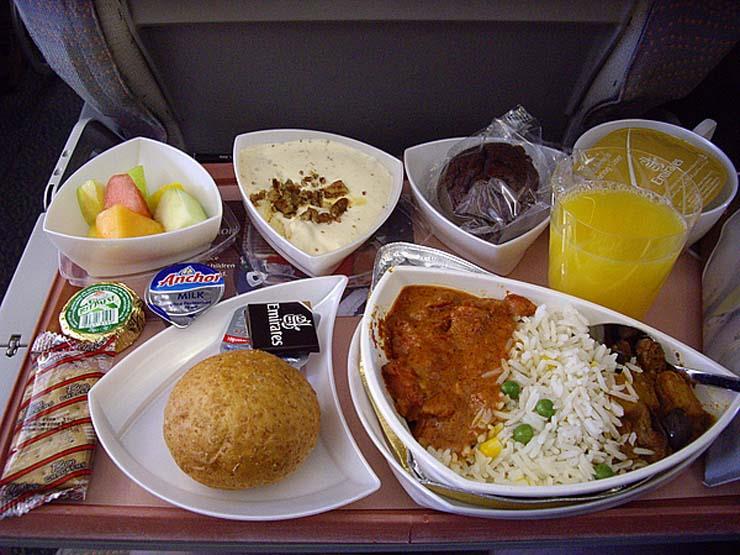   كيف تتناول وجبة إفطار صحية أثناء سفرك؟ 