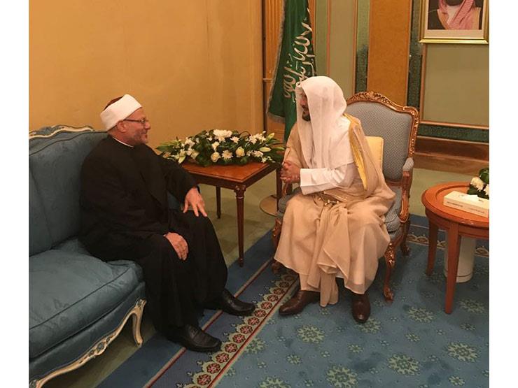وزير الشئون الإسلامية السعودي مع مفتي مصر