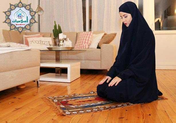 البحوث الإسلامية توضح ضوابط أداء المرأة لصلاة الجن