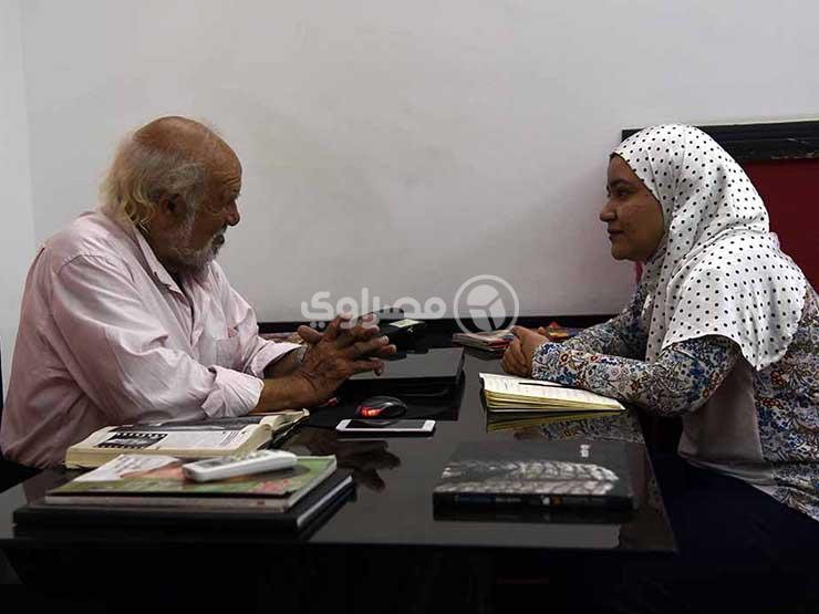 الدكتور رمسيس مرزوق مع محررة مصراوي