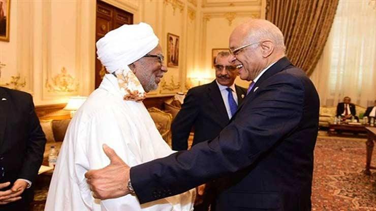عبدالعال يلتقي رئيس المجلس الوطني السوداني
