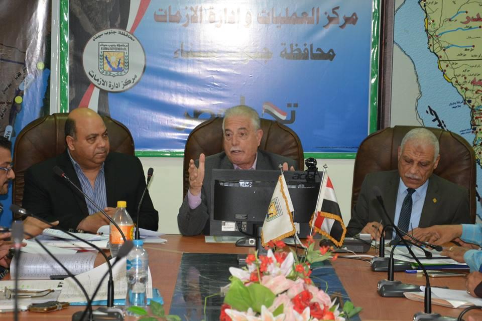 محافظ جنوب سيناء يترأس اجتماع متابعة الخطة الاستثم