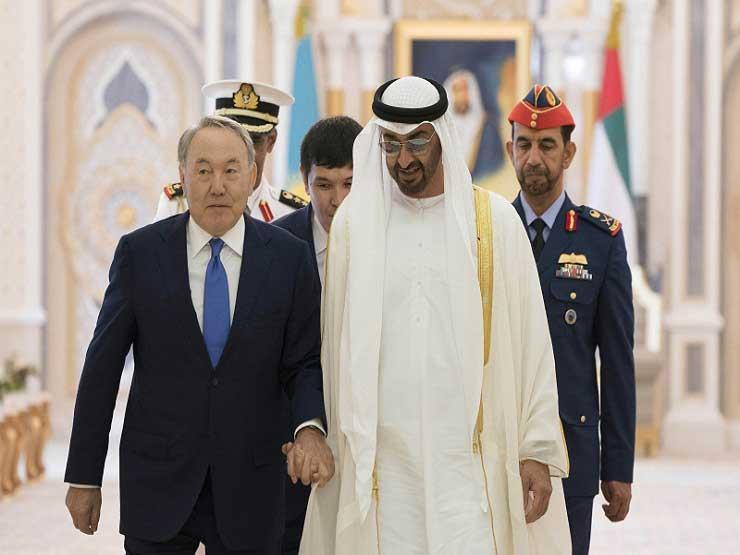 ولي عهد أبوظبي مع رئيس كازاخستان